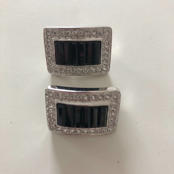 Silver tone and black clip on earrings - Picture 1 of 2
